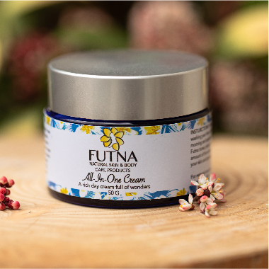 Futna Natural and Organic Anti-Aging Anti-Wrinkle Day Face Cream with SPF